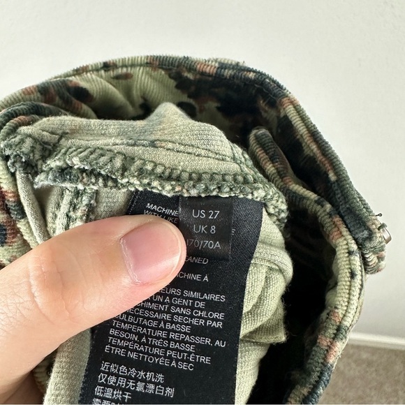 Pilcro Anthropologie Green Brown Moss High Rise Skinny Corduroy Pants Size 27 - Picture 7 of 10